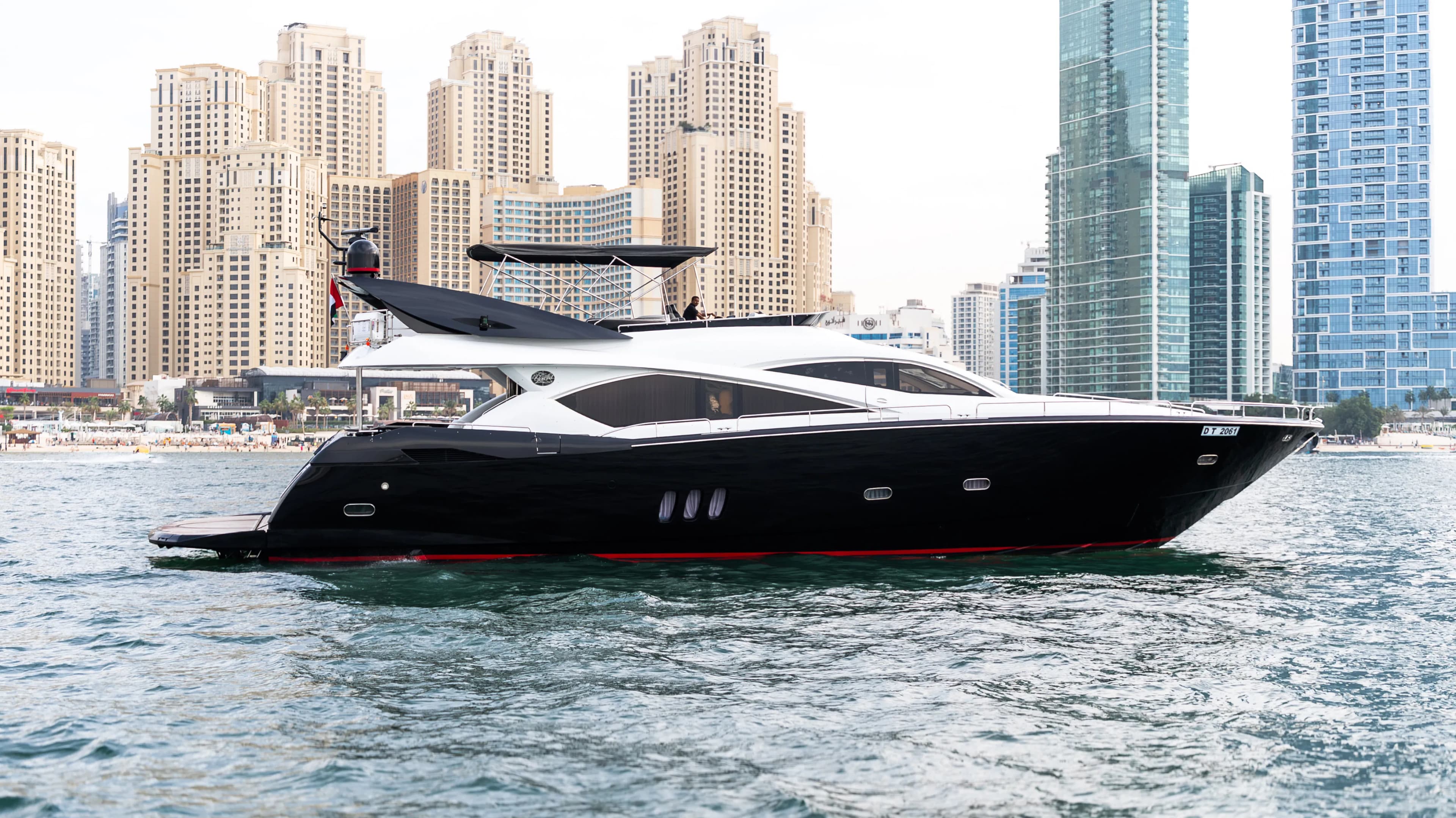 Black Purple 7 - 90 FT - Luxury Yacht Charter Dubai